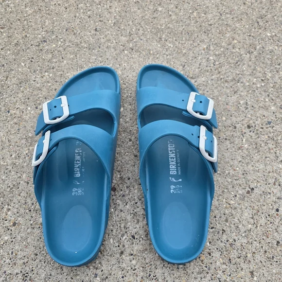 Birkenstock Sandal Women 39(8) - Picture 2 of 11